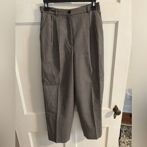 Vintage Women’s Charter Club houndstooth wool trousers